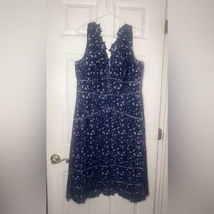 Vineyard Vines Navy and White Midi Dress